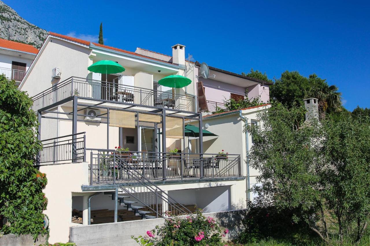 פודאצה Apartments Villa Alex מראה חיצוני תמונה